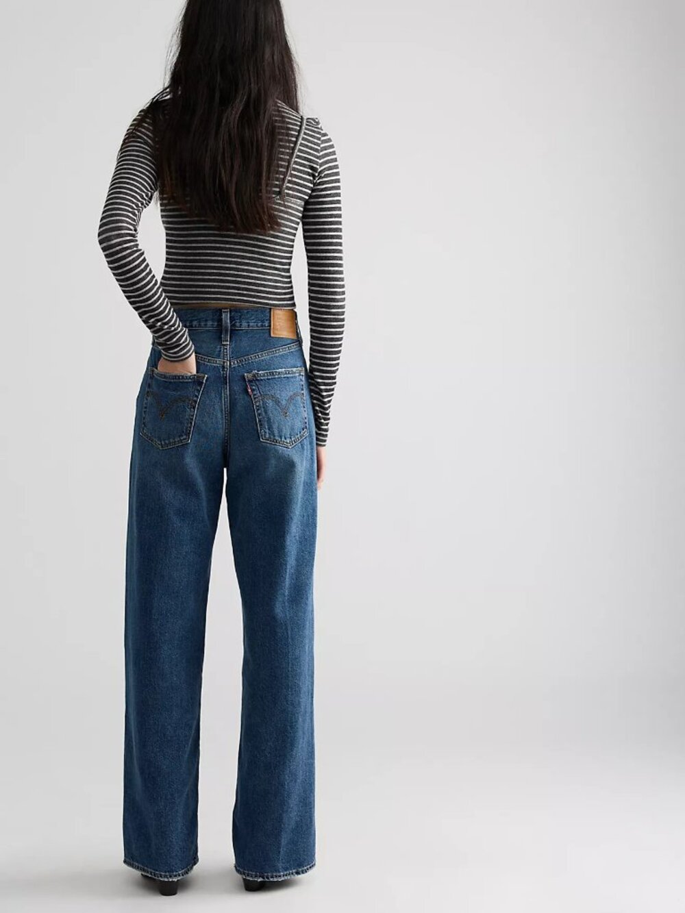 Levi's Ribcage Wide-Leg Jeans - Picture 3 of 5